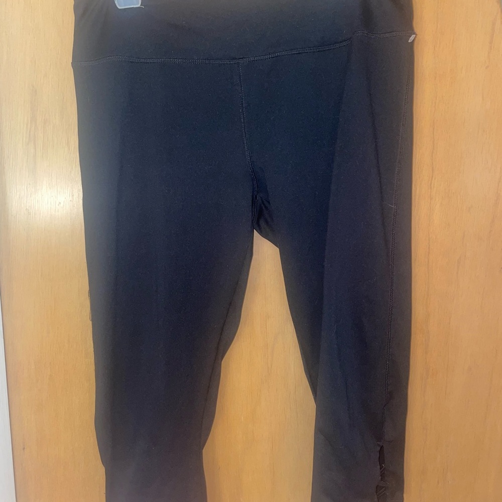 Ladies lactic capris leggings